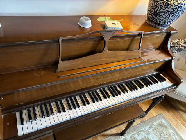 Free piano in Free Stuff in Dartmouth - Image 2