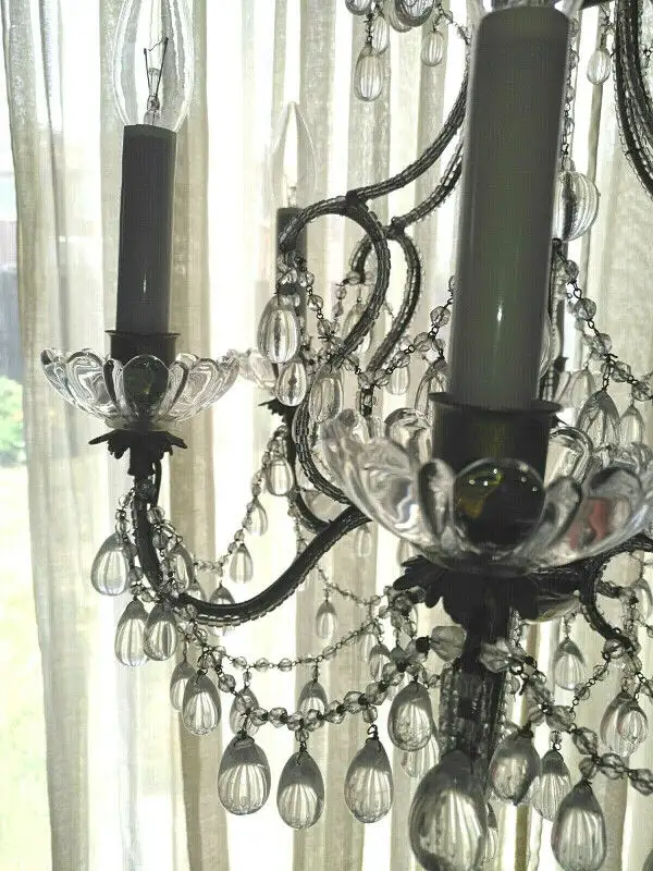 Italian Chandelier6 LightBlown Glass Drops Macaroni Beads in Indoor Lighting & Fans in Markham / York Region - Image 9