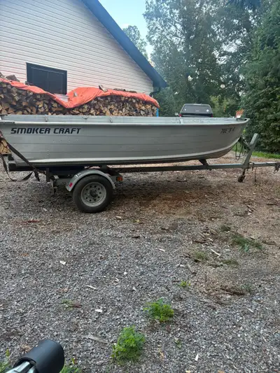 14 48 Smokers Craft on EZ Loader trailer No Leaks have had it for years Reason for selling is dont u...