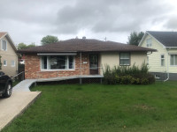 House for Sale in Kenora 