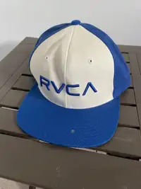 RVCA SnapBack 