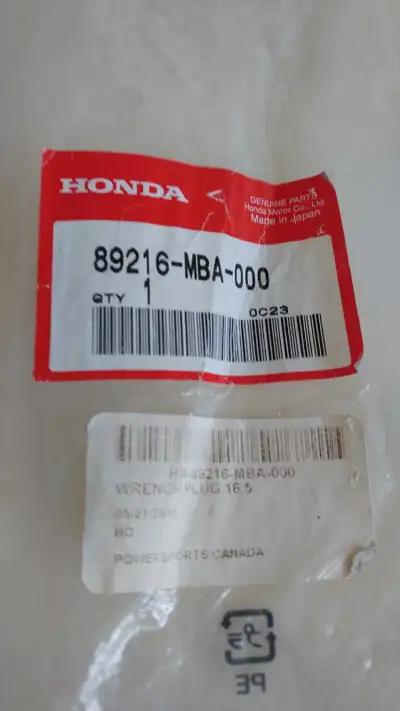 Honda Shadow Aero 750 might apply to other models. Part Number ---------: Description HM-89202-MT3-0...