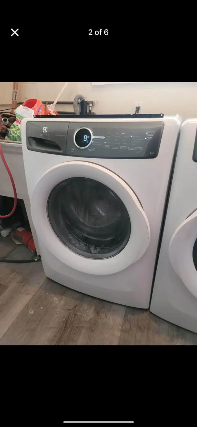 elctroulux washer gas dryer set can deliver  in Washers & Dryers in Mississauga / Peel Region - Image 6