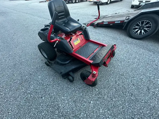 50” zero turn lawn mower in Lawnmowers & Leaf Blowers in Markham / York Region - Image 3