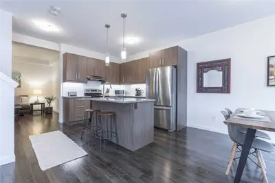 2BR+3WR+2Parkings+Corner Elegant Unit-From September 1st