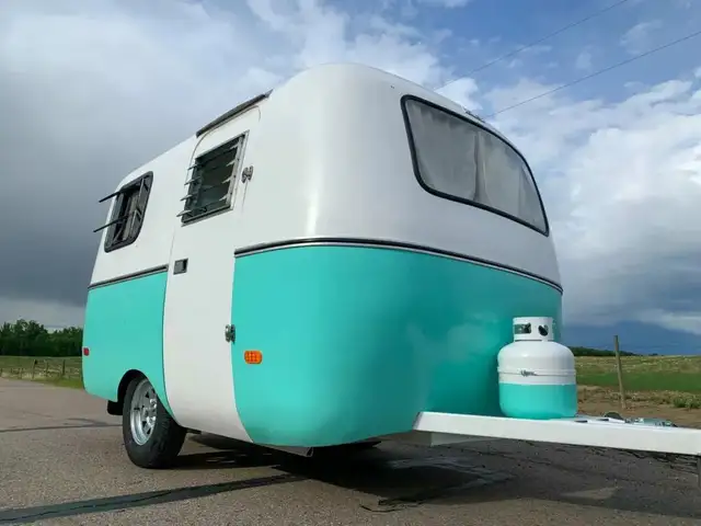 looking for a boler in Travel Trailers & Campers in Whitehorse - Image 2