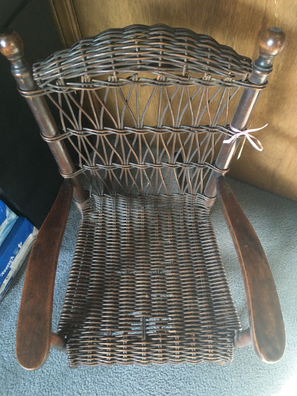 Antique Children's Rocking Chair - Wicker in Chairs & Recliners in Windsor Region - Image 4