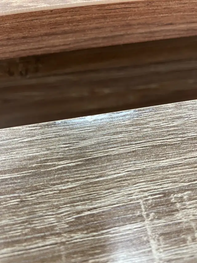 Luca Desk - Store Display Sale in Desks in Mississauga / Peel Region - Image 4