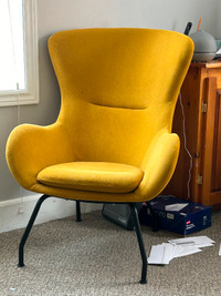 Yellow structube chair