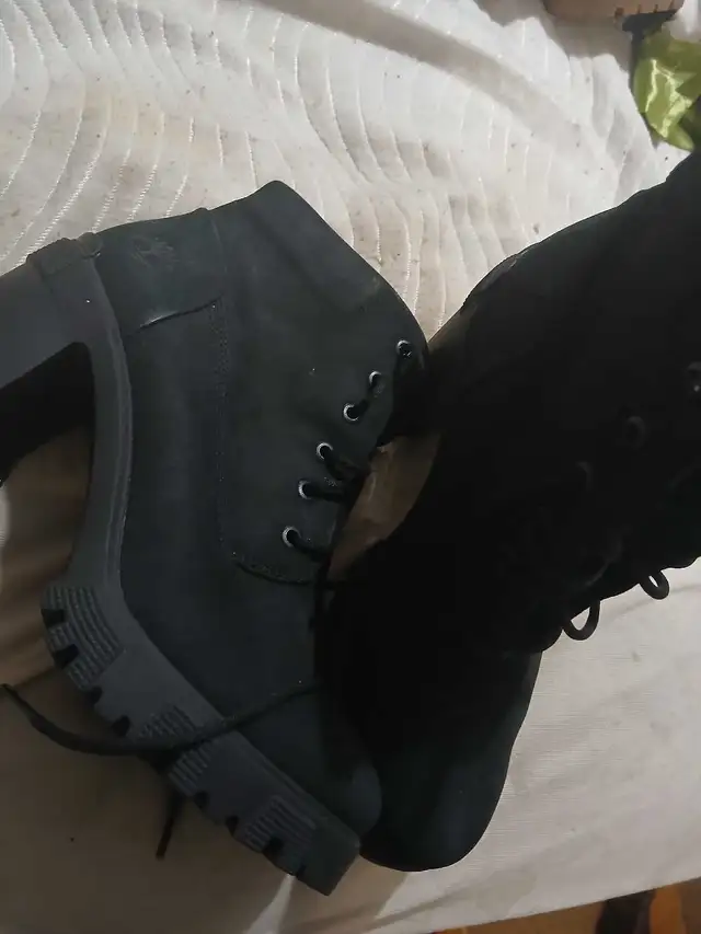 Timberland Women's Boots in Women's - Shoes in Mississauga / Peel Region - Image 3