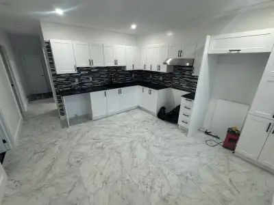 Logement 5 1/2 entièrement rénové situer à Verdun près de la rue Wellington près de l’hôpital de Ver...