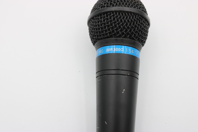 Apex381 Neodymium Dynamic Hyper-Cardioid Microphone (#37496) in Performance & DJ Equipment in City of Halifax - Image 3