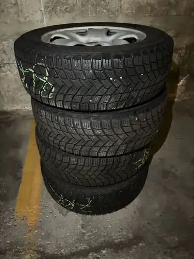 tires and rims 215/60/16 Michelin Winter tires with rims Fit for Honda civic Text or call (647-237-0...