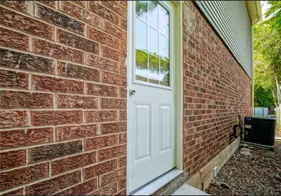 basement apartment in Whitby with private entrance