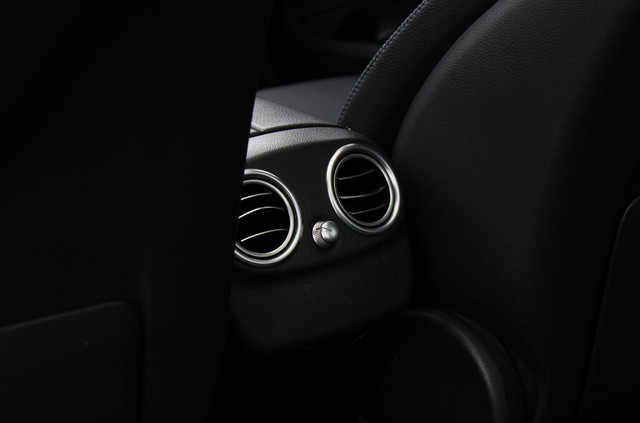 2018 Mercedes Benz C300 in Cars & Trucks in City of Toronto - Image 2