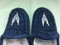 TODDLER * BLUE SUEDE BEADED MOCCASINS * 6” in Length