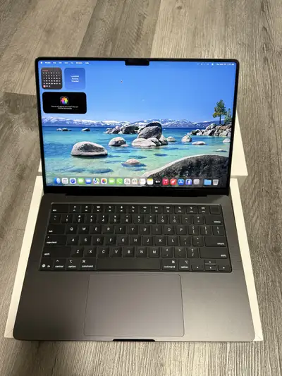 14 Inches Macbook Pro M5 16GB/512GB - Warranty March 2027, View more