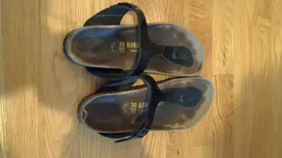 Birkenstock Sandals Black Patent Leather Gizeh W8/M6/39, View more