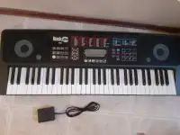 RockJam RJ761 Keyboard Piano + Sustain Pedal