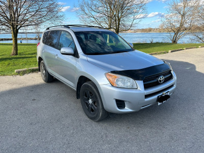 2011 Toyota Rav4 2.5L 4-Cyl, Sunroof, Cruise, Recently Certified