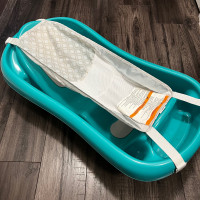 The First Years Sure Comfort® Newborn-to-Toddler Tub With Infant
