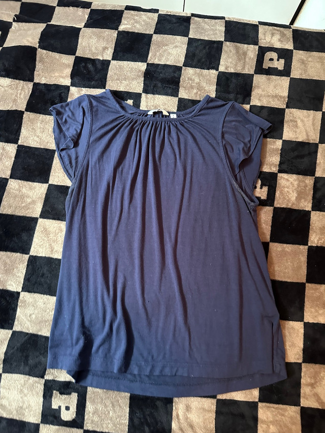 Women’s reitmans size small navy blue blouse  in Women's - Tops & Outerwear in Ottawa