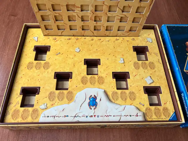 Ravensburger Luxor Game from 2001, Complete in Toys & Games in City of Montréal - Image 7