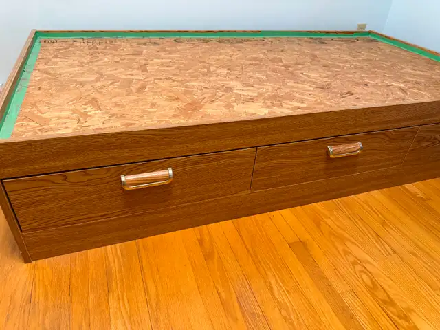 Single bed frame with drawers in Beds & Mattresses in City of Toronto - Image 3
