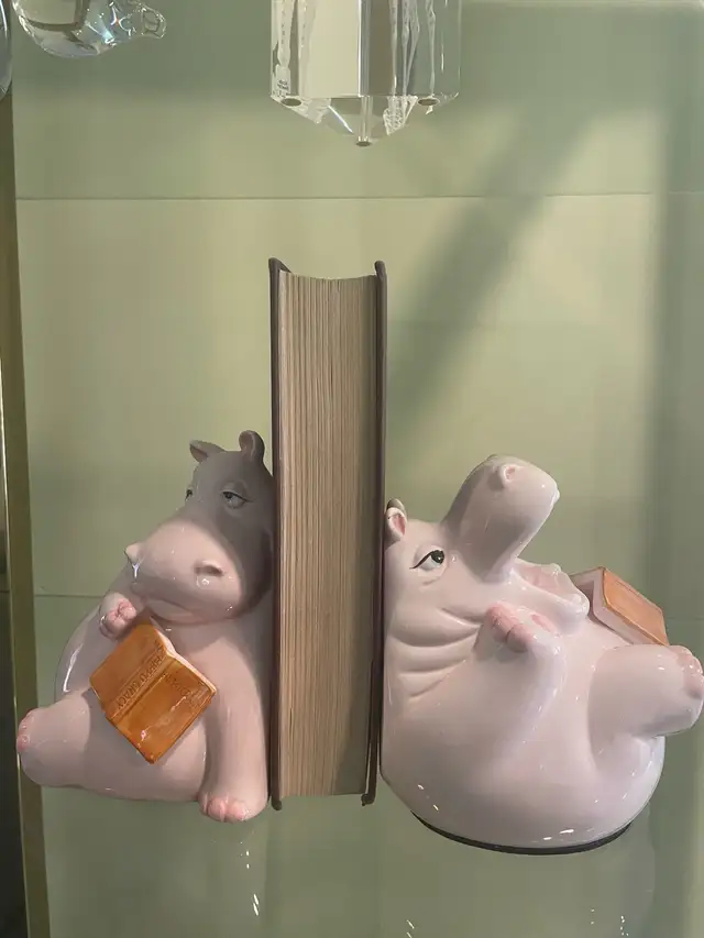 Vintage Fitz and Floyd Hill Bookends.  in Bookcases & Shelving Units in Markham / York Region - Image 2