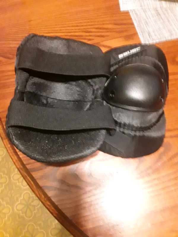 Youth knee,elbow,wrist pads$5pair in Skateboard in City of Halifax - Image 4