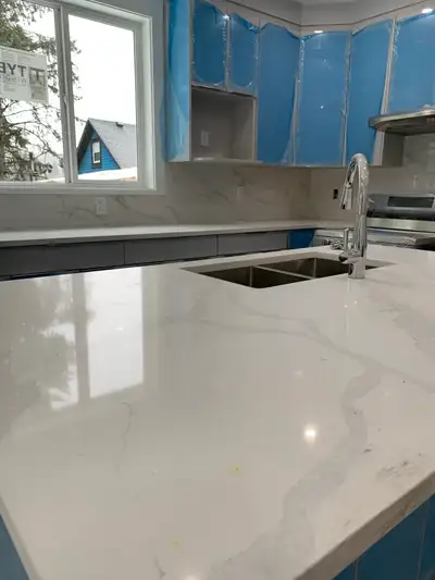 - 3 bedroom, 3.5 bathroom home - Two large dens perfect for home office - Spacious 3-level layout wi...