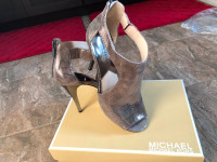 Michael Kors shoes Size 8