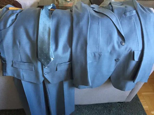 Men’s Suit- 42, Blazers, pants, Shoes 10, etc in Men's in Mississauga / Peel Region - Image 2