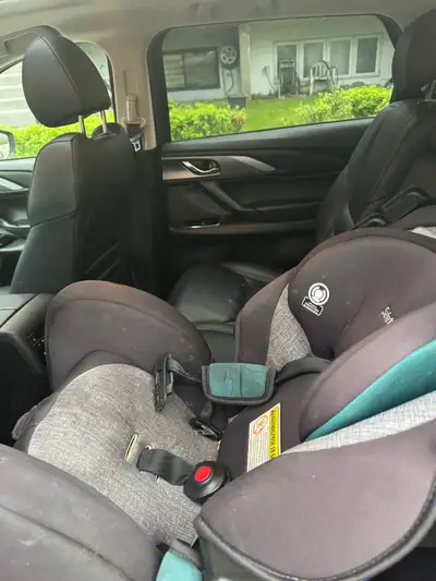 Bonjour, Je vends ma Mazda cx9 gsl faible kilométrage. Premier arrivé premier servi. 47000 km Étrier...