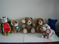 Lovely Collection of Vintage Beanie Babies Stuffed Figures