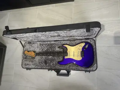 Fender atrat ultra fsr, View more