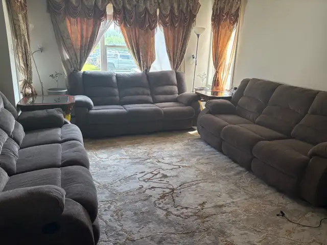 Three Sofas in Couches & Futons in City of Halifax - Image 6