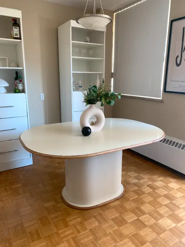 Round retro table - new price in Dining Tables & Sets in Kingston - Image 3