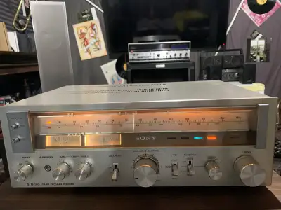 Sony STR-313 Receiver, View more