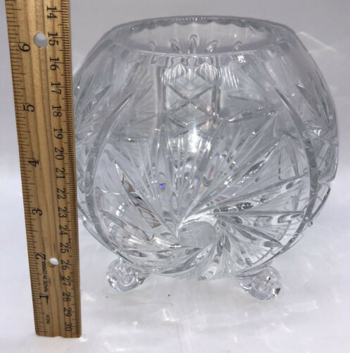 Vintage Pinwheel Bohemian Czech Crystal 3 Footed Bowl in Arts & Collectibles in Delta/Surrey/Langley