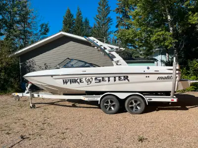 2013 Malibu VLX 210 Hrs Updated and upgraded stereo