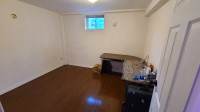 Cozy room for rent, Move in May. In don mills. Ideal for workers