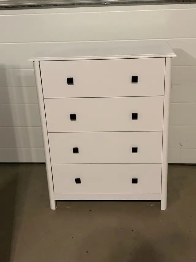 white dresser with 4 drawers 
