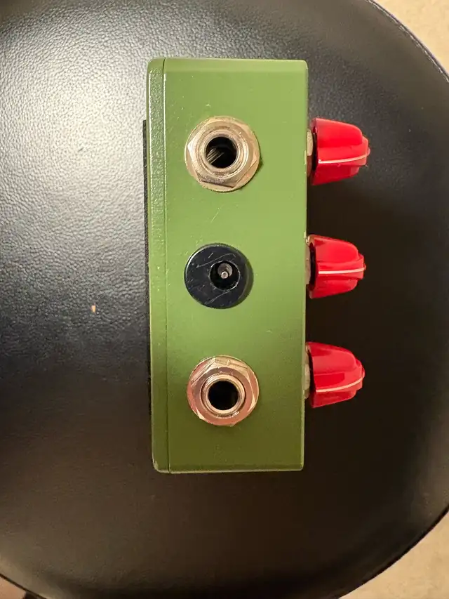 Tsar Bomba Fuzz in Amps & Pedals in Calgary - Image 4