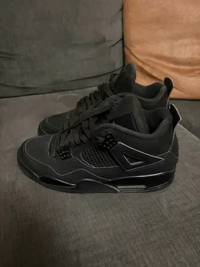 Jordan 4 Black Cat SIZE 10, View more