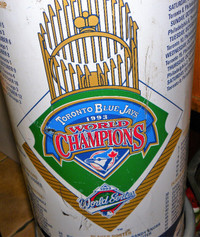 2 Jays Back 2 Back Champs Tin Cans