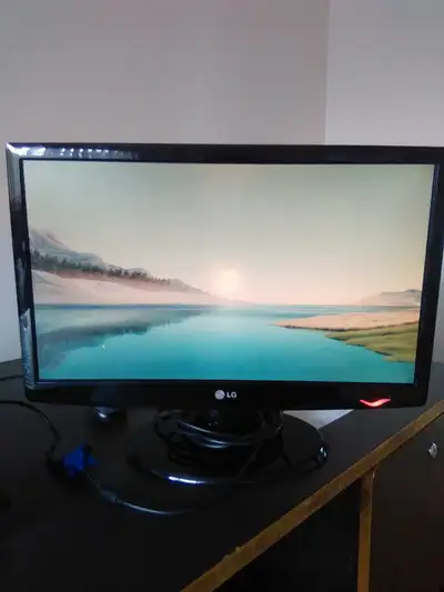 ecrans moniteur ordinateur 21.5" computer monitor screen, View more