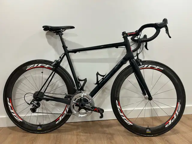 Cervélo R5ca 56cm – 14.1 lb Superbike – Dura-Ace / Zipp 404 in Road in City of Toronto - Image 2