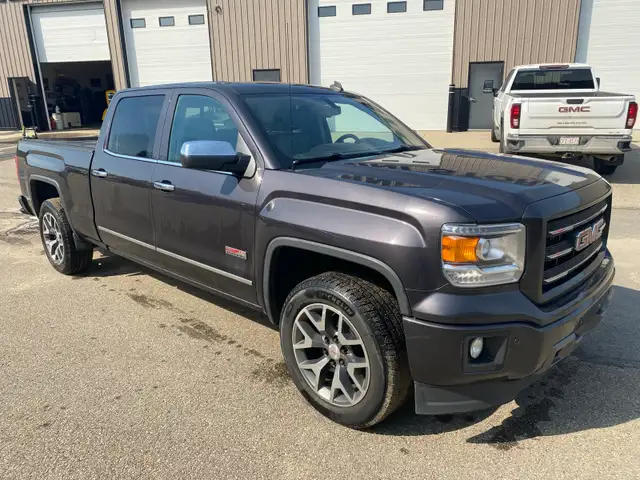 2014 GMC SIERRA ALL TERRAIN SLT C/CAB 4X4 "EXCELLENT CONDITION" in Cars & Trucks in Edmonton - Image 18