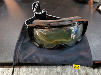 BN Under Armour ski/snowboard goggles, clear,  w/bag